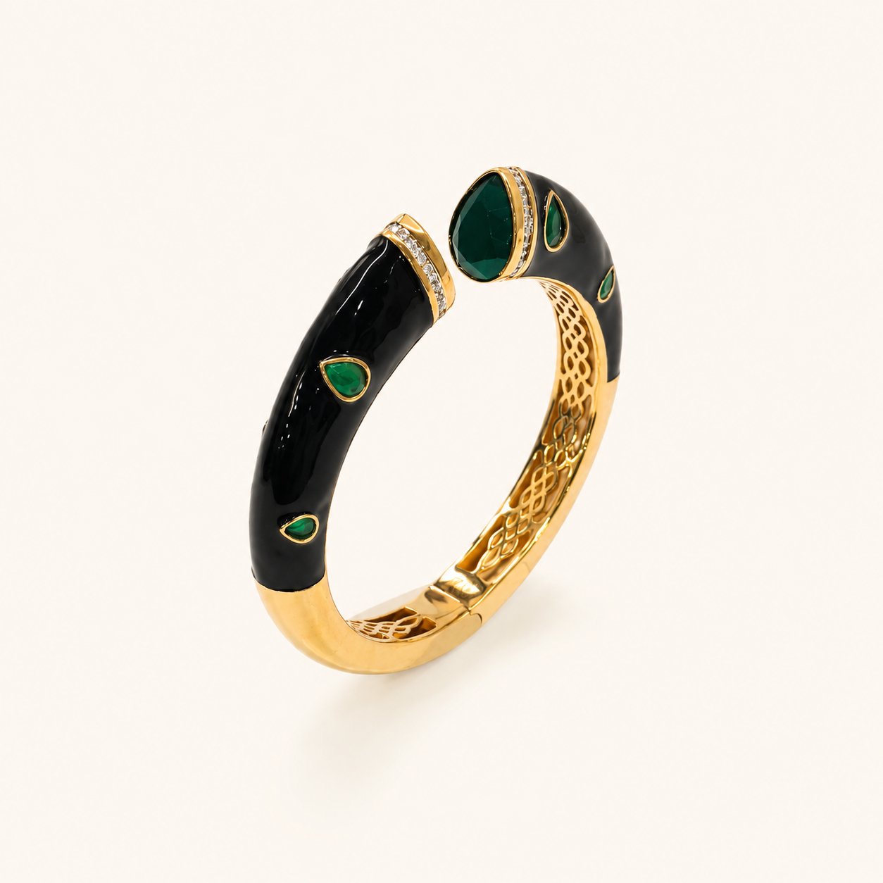 Black Lacquer Cuff - Emerald Stone